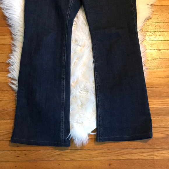 Chico’s Platinum Bootcut Size 1 Short Jeans - Picture 4 of 7